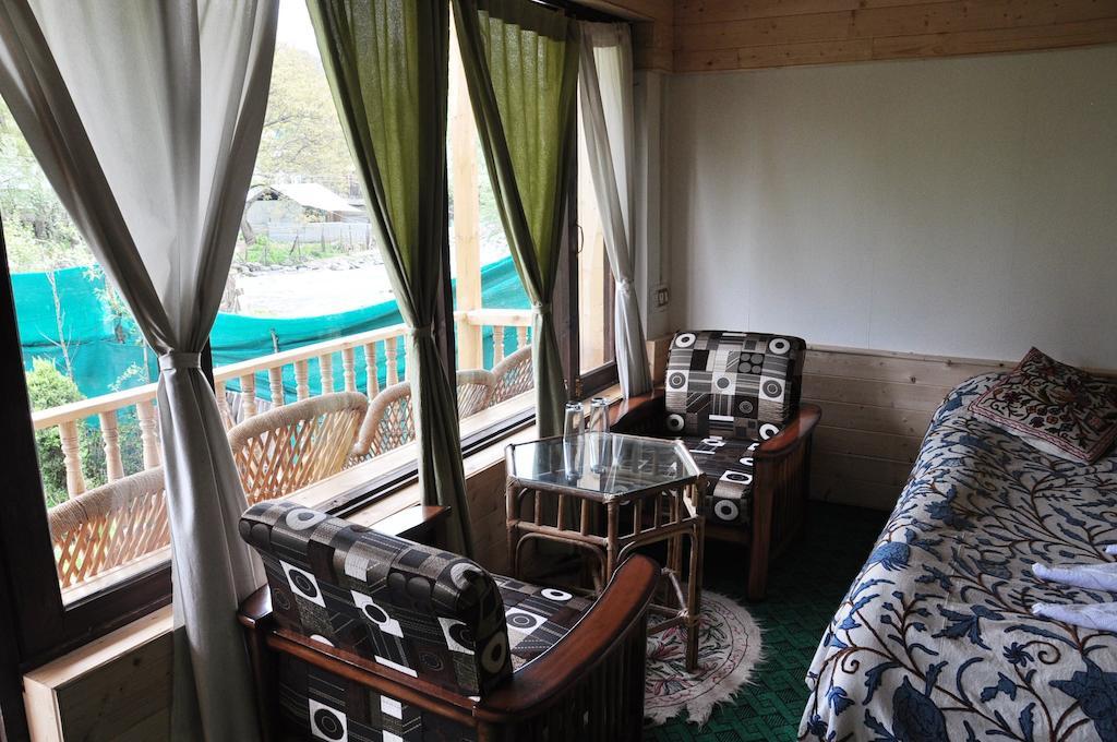 Himalaya House 호텔 Pahalgām 객실 사진