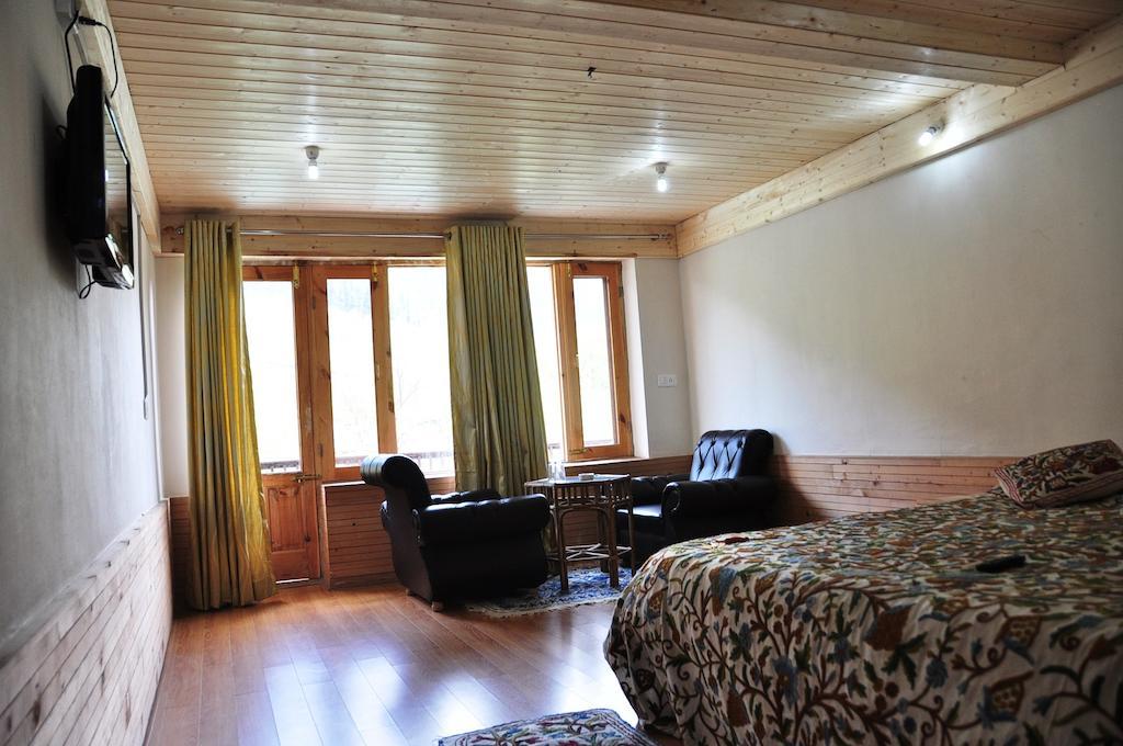 Himalaya House 호텔 Pahalgām 객실 사진