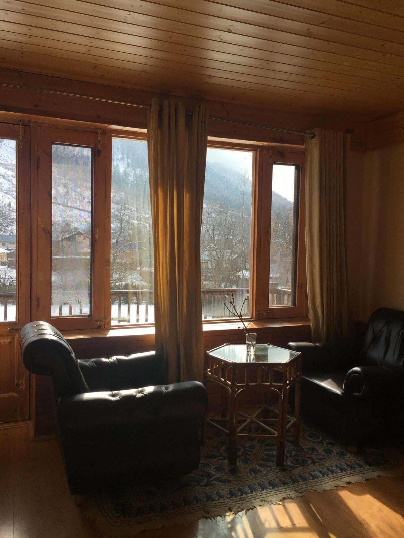 Himalaya House 호텔 Pahalgām 외부 사진