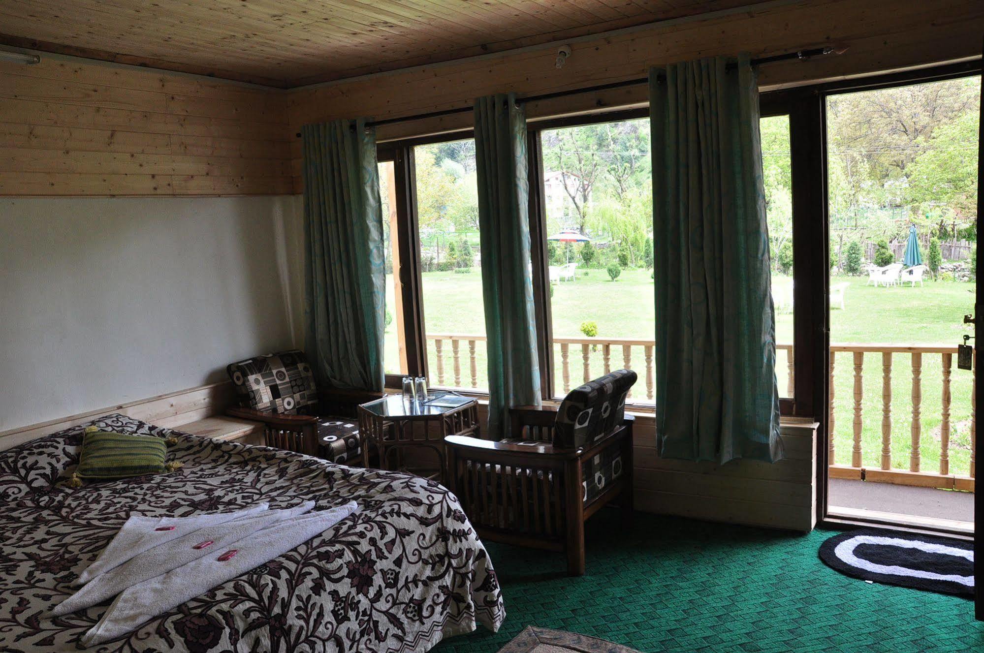 Himalaya House 호텔 Pahalgām 외부 사진